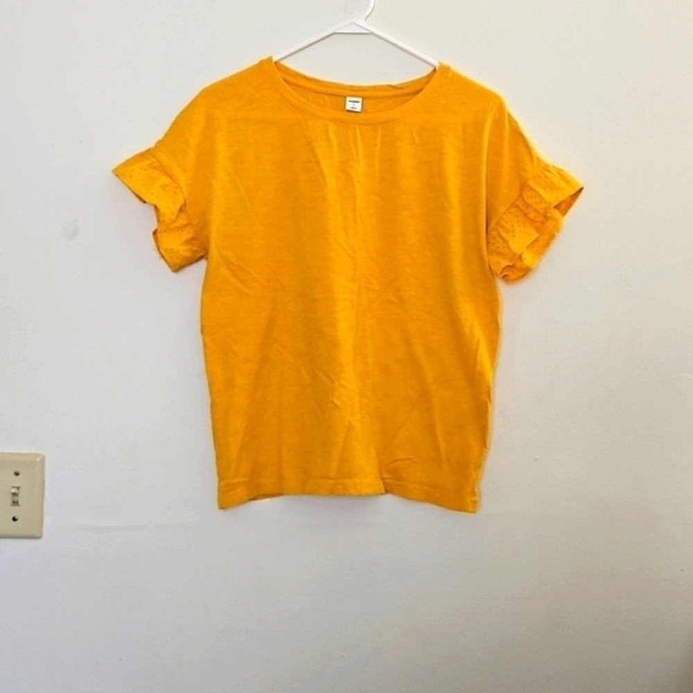 Small Old Navy Yellow TSHIRT